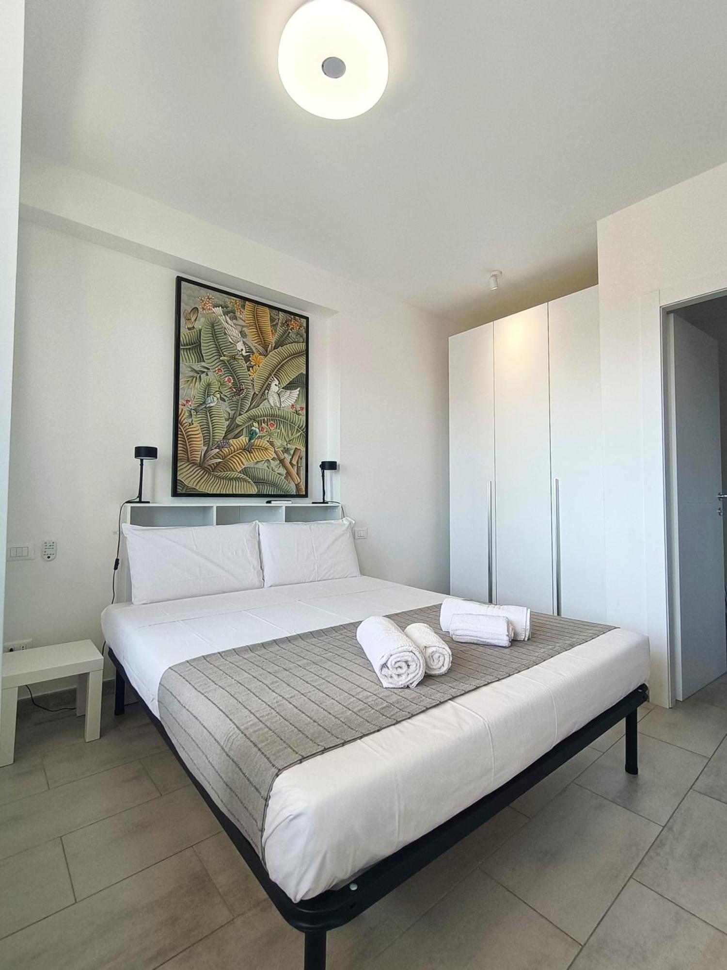 La Terrazza Sull'Appia By Hostand Apartment Рим Екстериор снимка